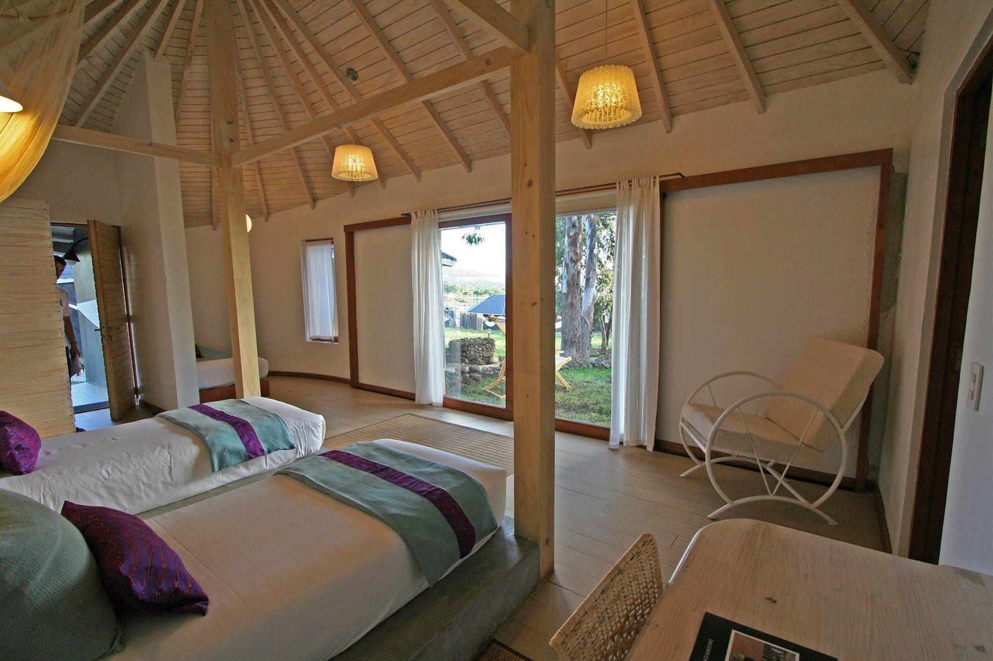 Altiplanico Isla De Pascua Hotel Hanga Roa Buitenkant foto
